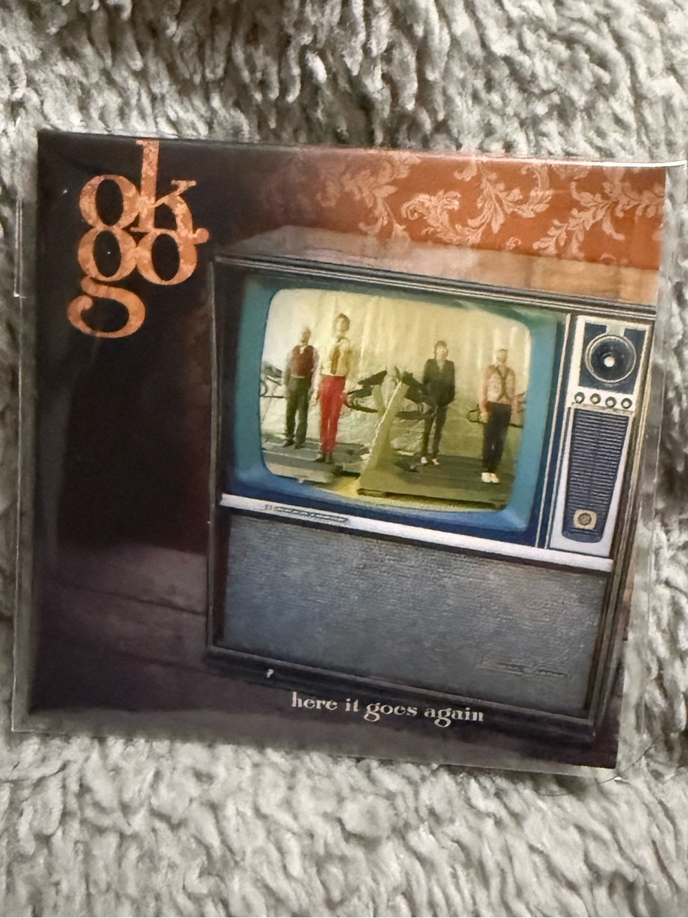 NEW UNUSED COMMON- GO Ok-Here It Goes Again mini vinyl Mini Brands
